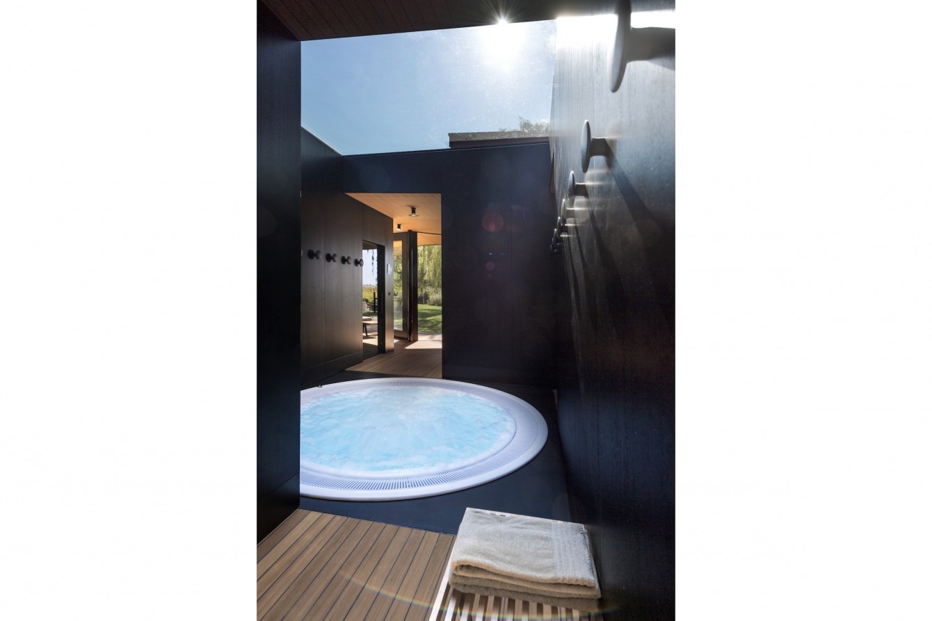 Badehaus Patio Whirlpool